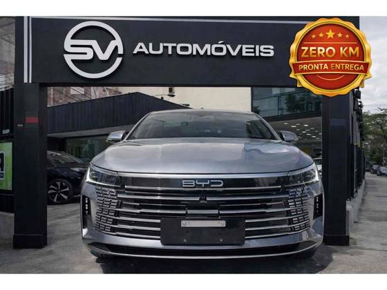 BYD KING 1.5 DM-I PHEV GL AUTOMÁTICO BYD KING 1.5 DM-I PHEV GL AUTOMÁTICO